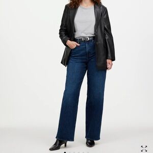 Madewell Curvy Perfect Vintage Wide-Leg Jean in Nighthawk Wash